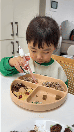 약 끊고 식욕 폭팔, 드디어 윤슬이 돌아왔다